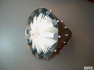Brosse spécifique pour le nettoyage extérieur d'un tube