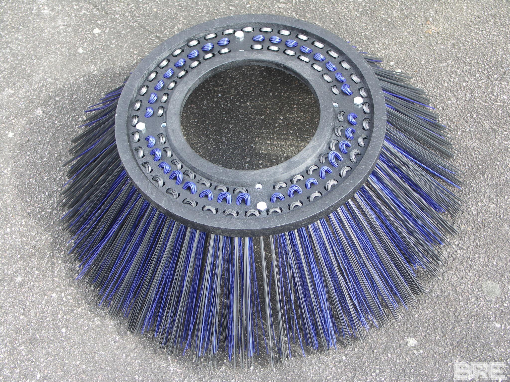 https://www.brosse.com/wp-content/uploads/2019/04/brosse-lat%C3%A9rale-de-balayeuse.jpg