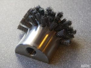 Brosse spéciale