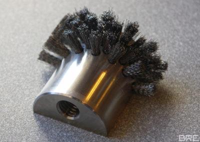 Brosse spéciale