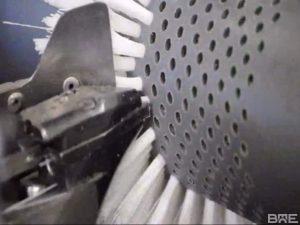 Vidéo de garnissage d'une brosse rotative
