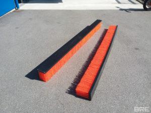 Balai pousseur agricole pour le nettoyage efficace et polyvalent pour les milieux agricoles